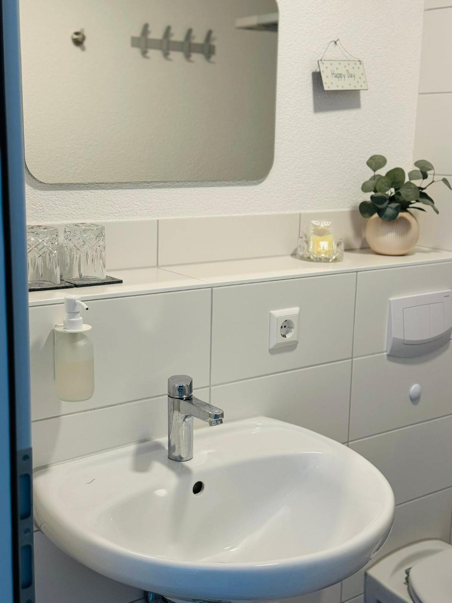 Haus Am Wasserturm Gaestezimmer In Schorndorf-Schlichten 쇼른도프 외부 사진